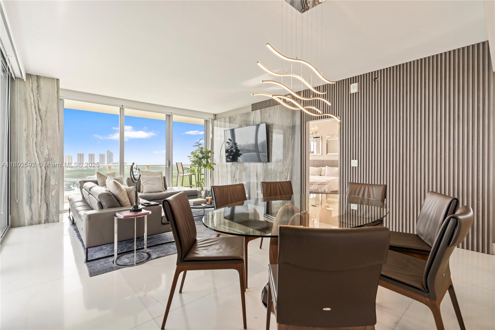 THE HARBOUR SOUTH CONDO - Residential Lease