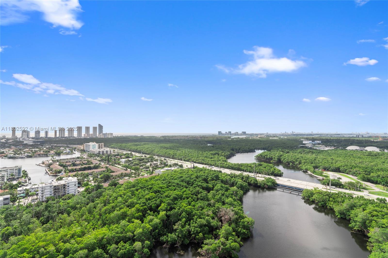 THE HARBOUR SOUTH CONDO - Residential Lease