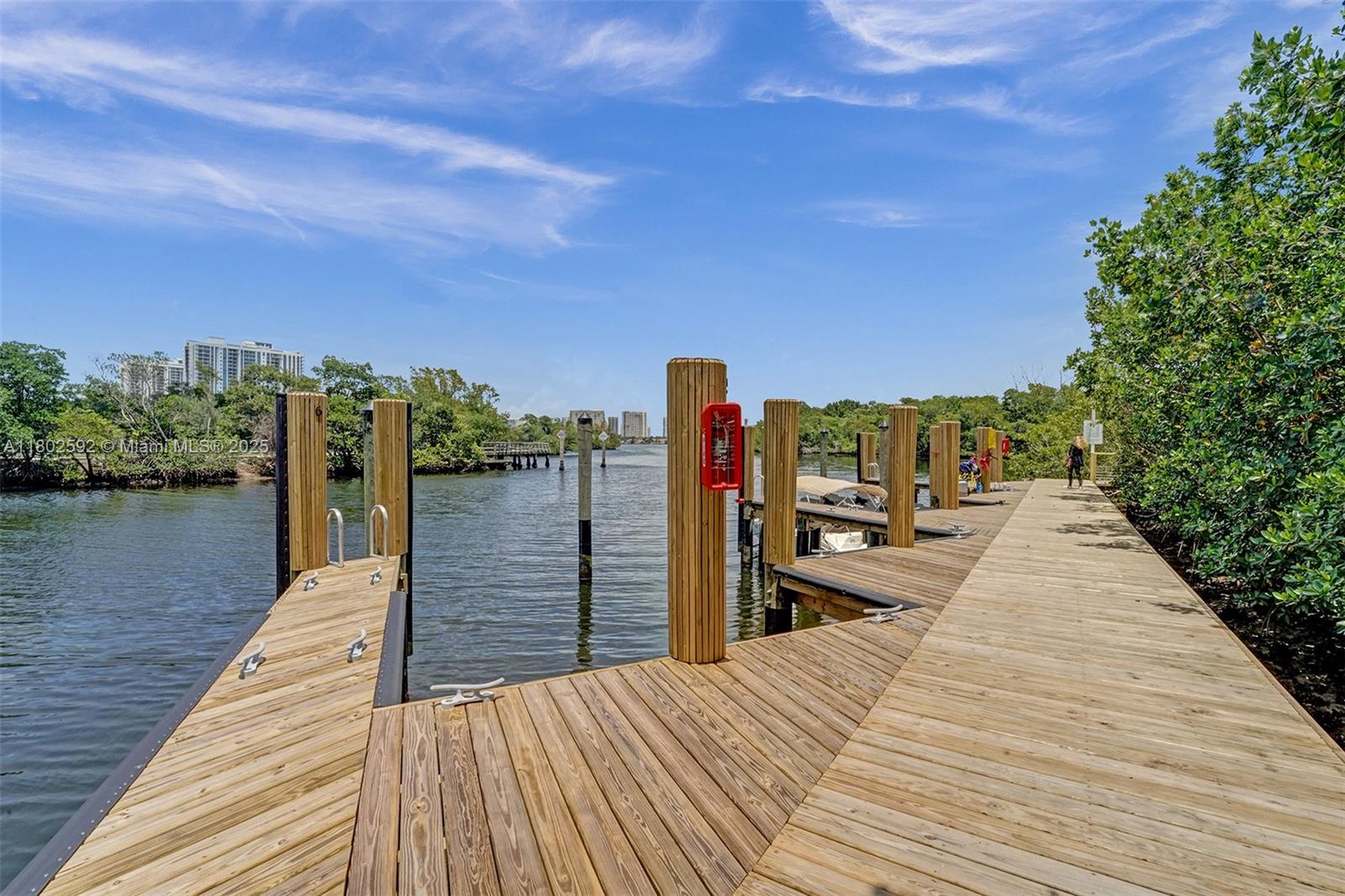 THE HARBOUR SOUTH CONDO - Residential Lease