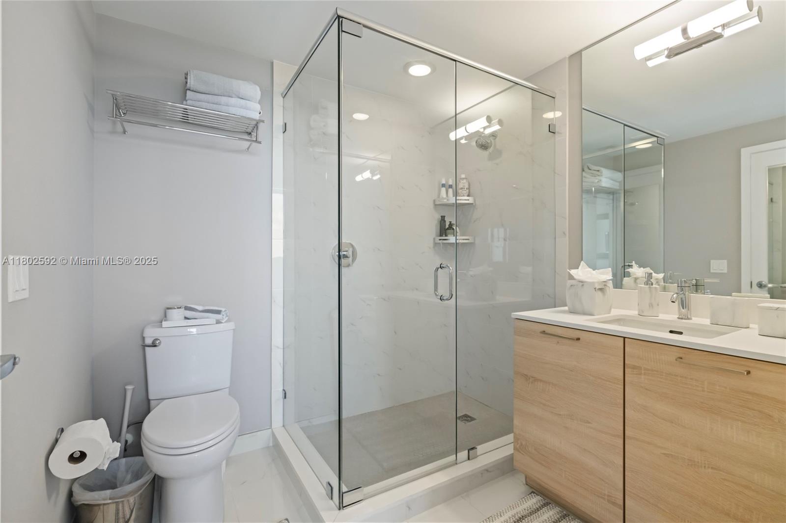 THE HARBOUR SOUTH CONDO - Residential Lease