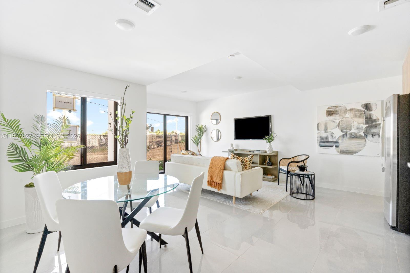 GRACE HOMES - Residential