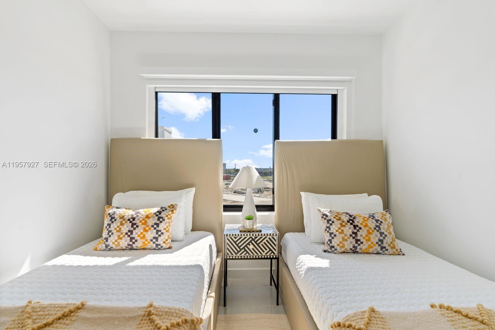 GRACE HOMES - Residential