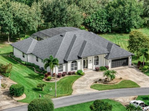 Photo of 5047 Mendavia Dr, Sebring, FL 33872 (MLS # A11884151)