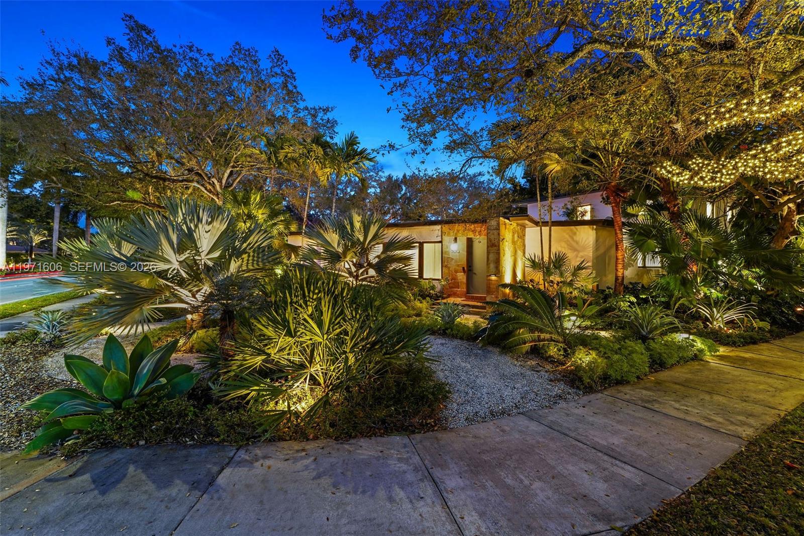 MIAMI SHORES SEC 3 - Residential