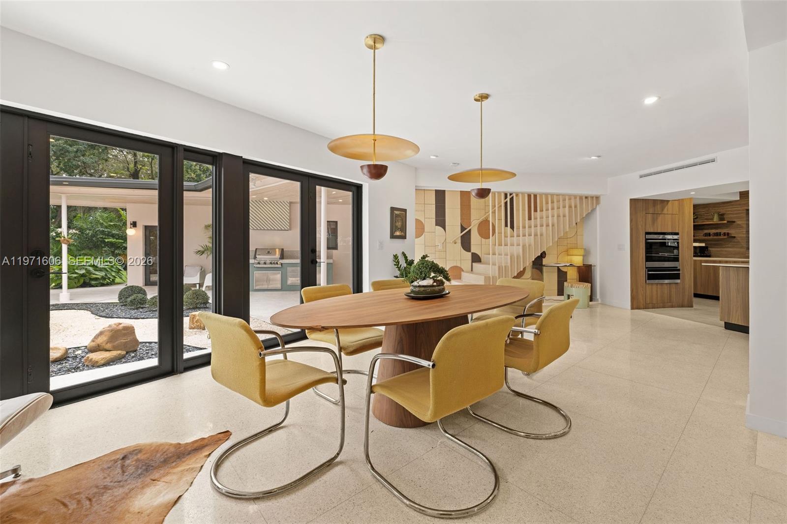 MIAMI SHORES SEC 3 - Residential