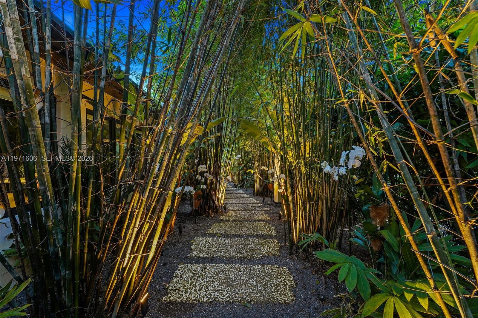 MIAMI SHORES SEC 3 - Residential