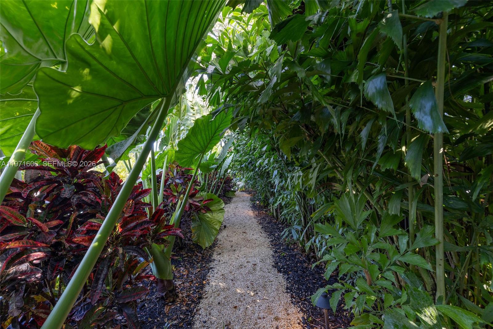 MIAMI SHORES SEC 3 - Residential