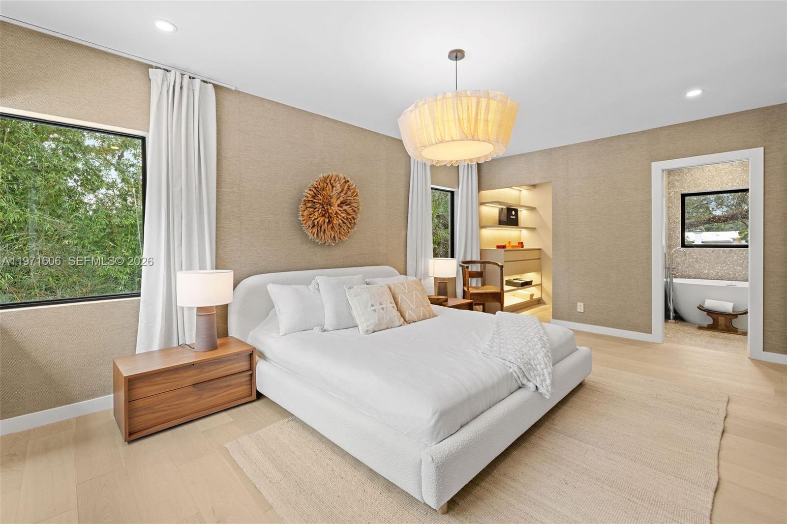 MIAMI SHORES SEC 3 - Residential