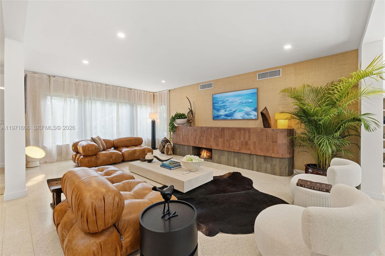 MIAMI SHORES SEC 3 - Residential