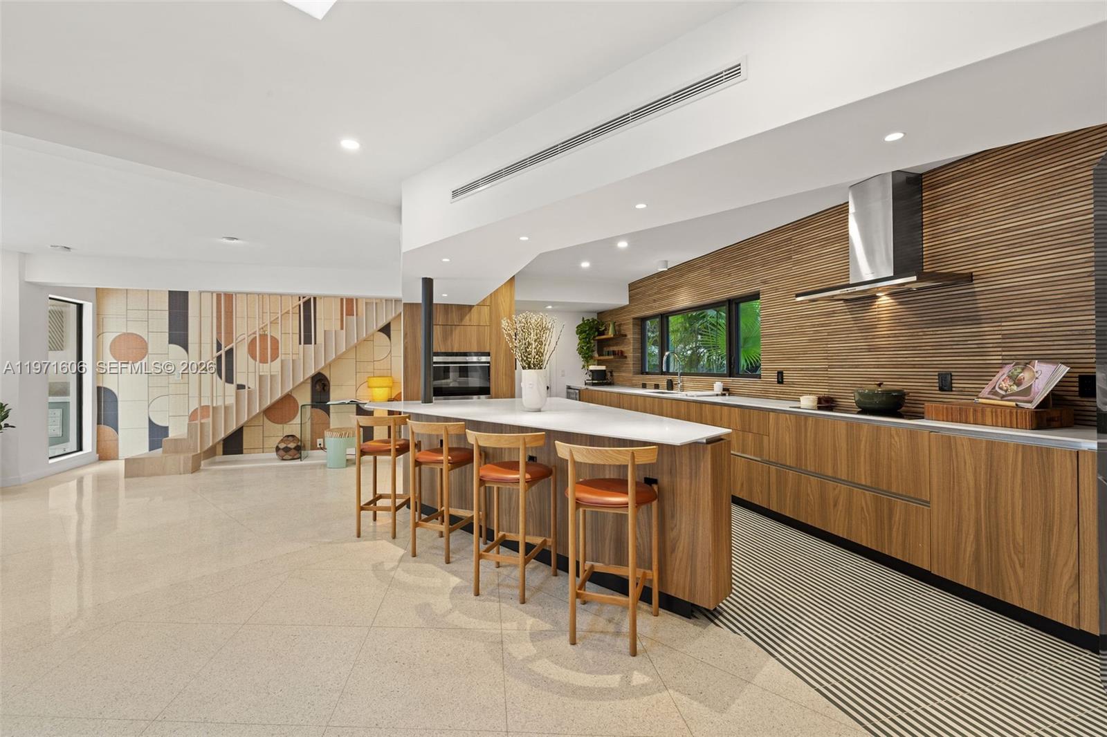 MIAMI SHORES SEC 3 - Residential