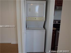 GATEWAY TO THE GROVE COND - Residential Lease