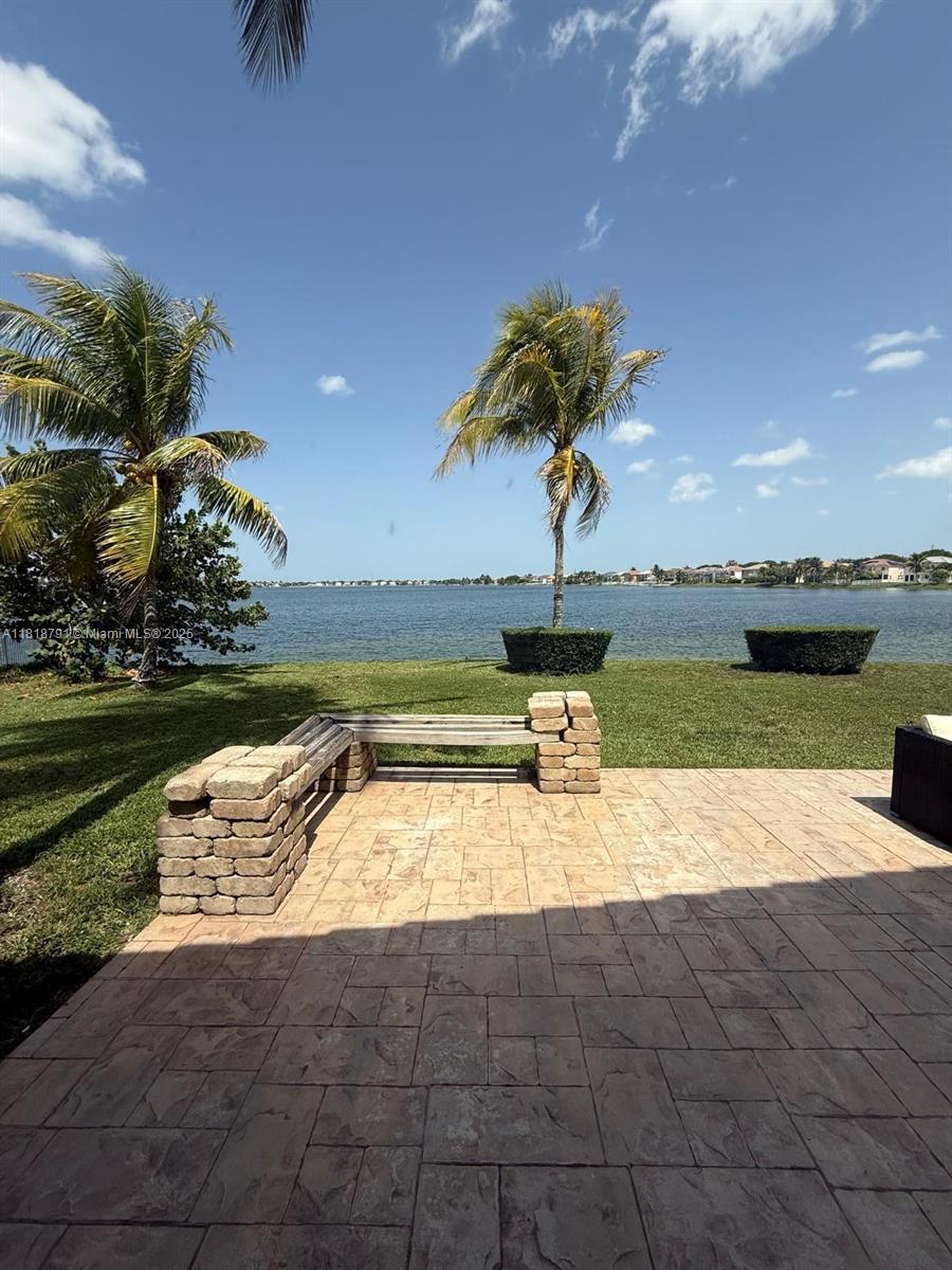 RIVIERA ISLES I - Residential
