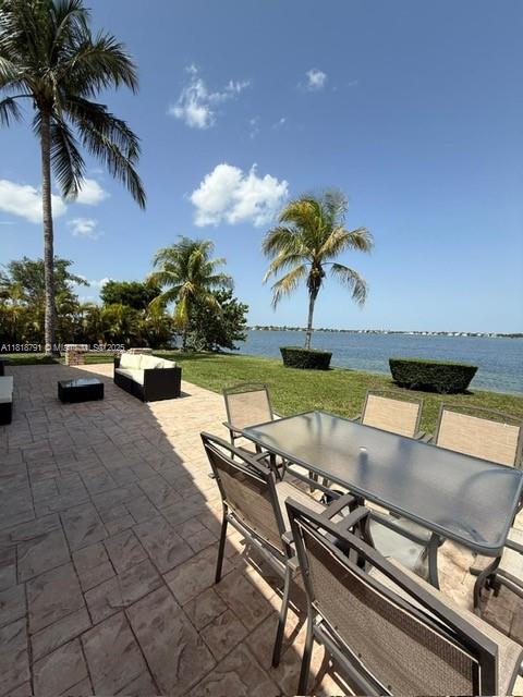 RIVIERA ISLES I - Residential