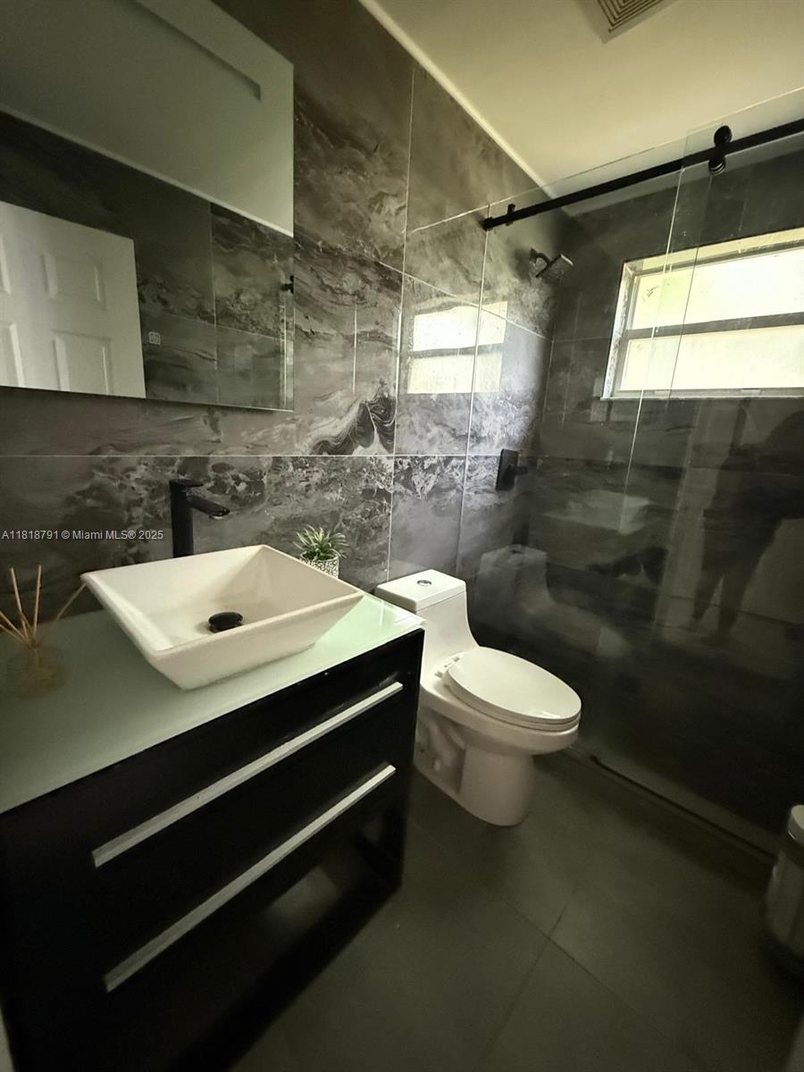 RIVIERA ISLES I - Residential