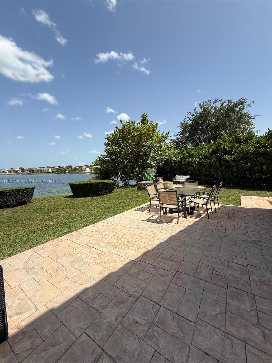 RIVIERA ISLES I - Residential