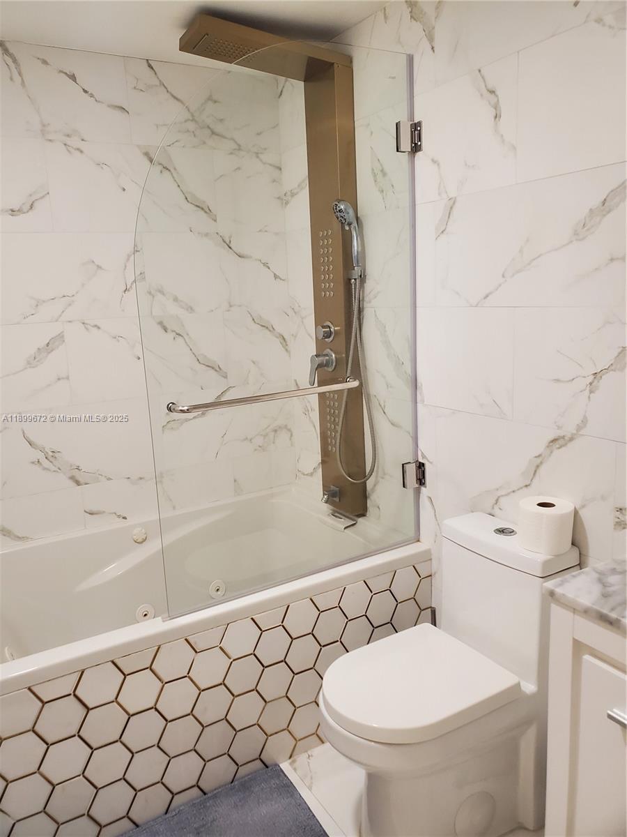 OCEANVIEW BUILDING B COND - Residential