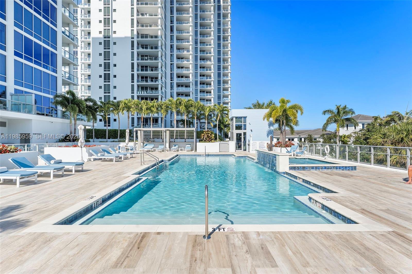 WATER CLUB 3 NORTH PALM B - Residential
