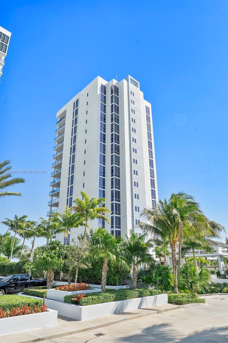 WATER CLUB 3 NORTH PALM B - Residential