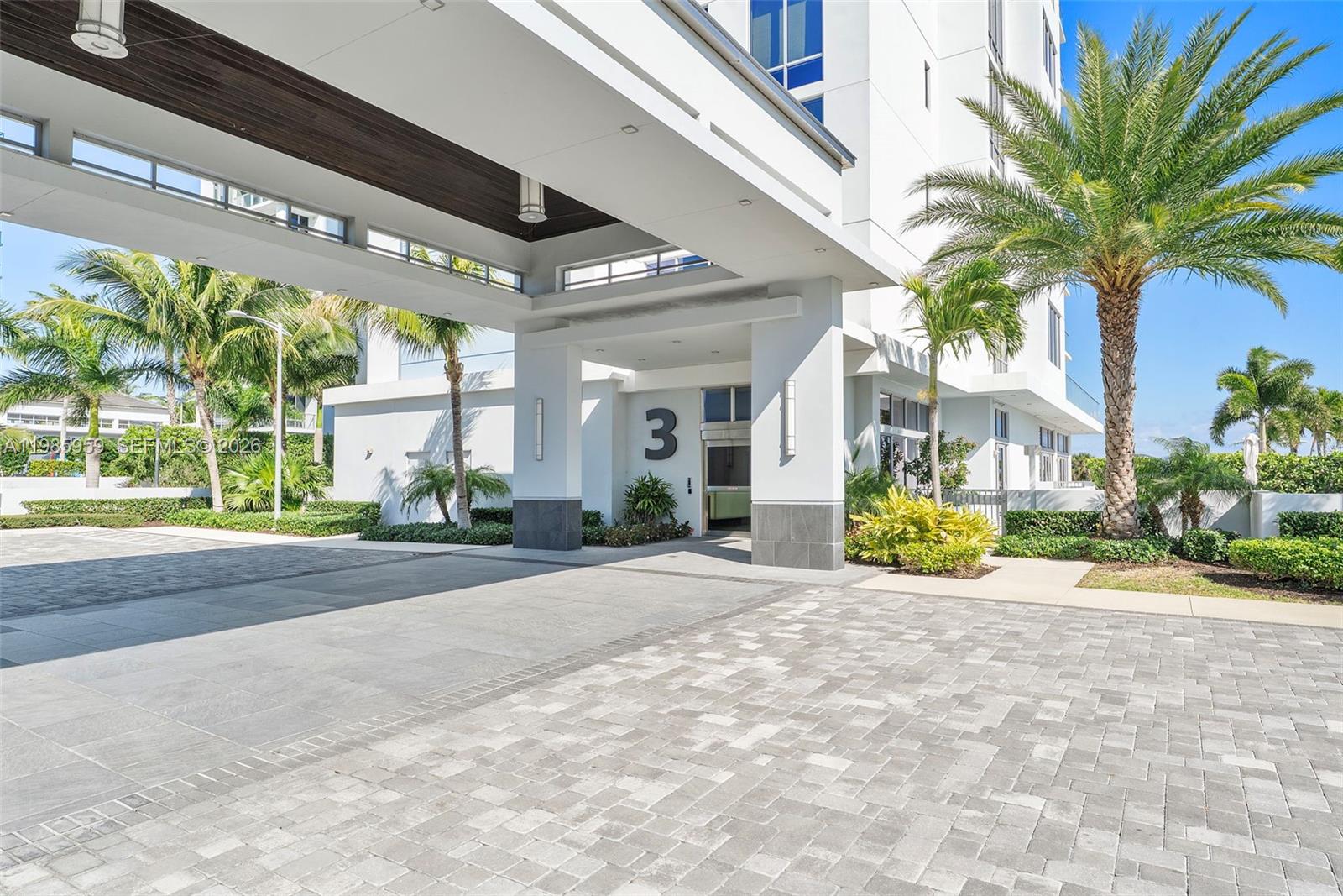 WATER CLUB 3 NORTH PALM B - Residential