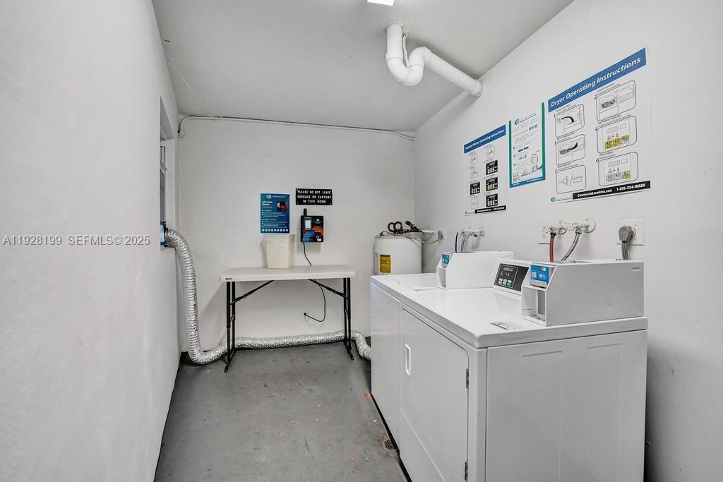 HILLCREST COUNTRY CLUB 16 - Residential