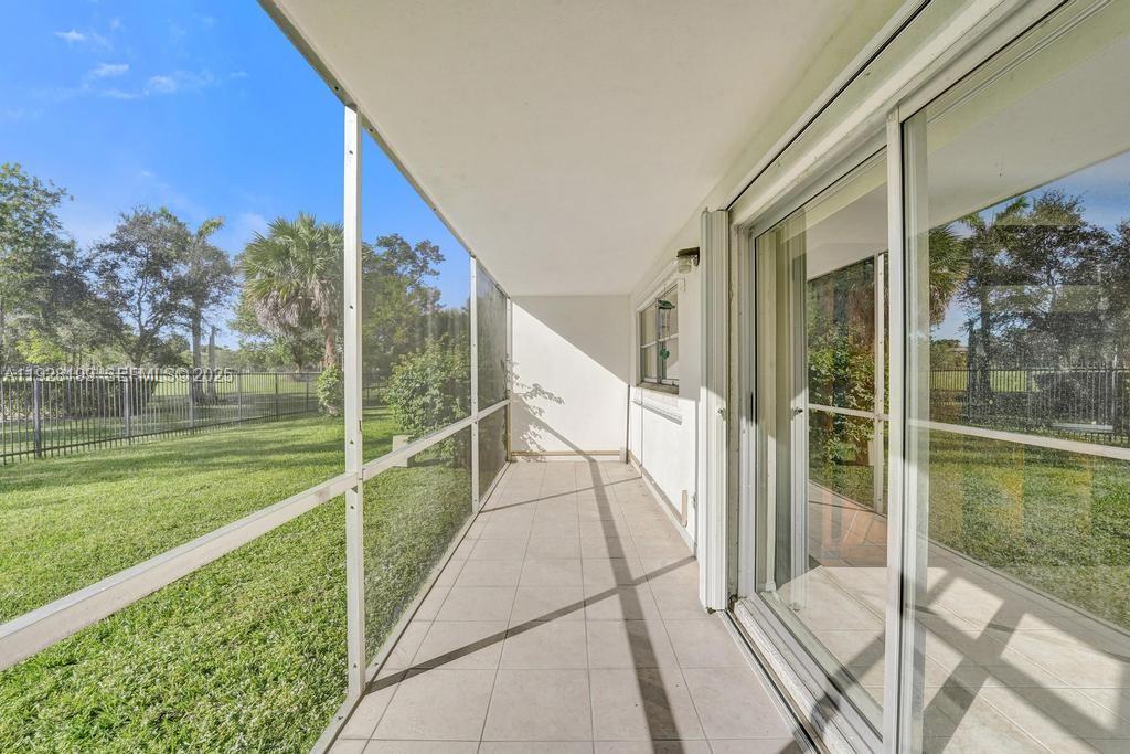 HILLCREST COUNTRY CLUB 16 - Residential