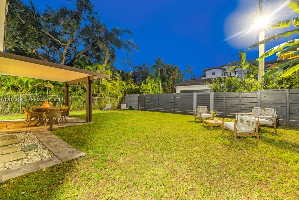 MIAMI SHORES SEC 3 - Residential
