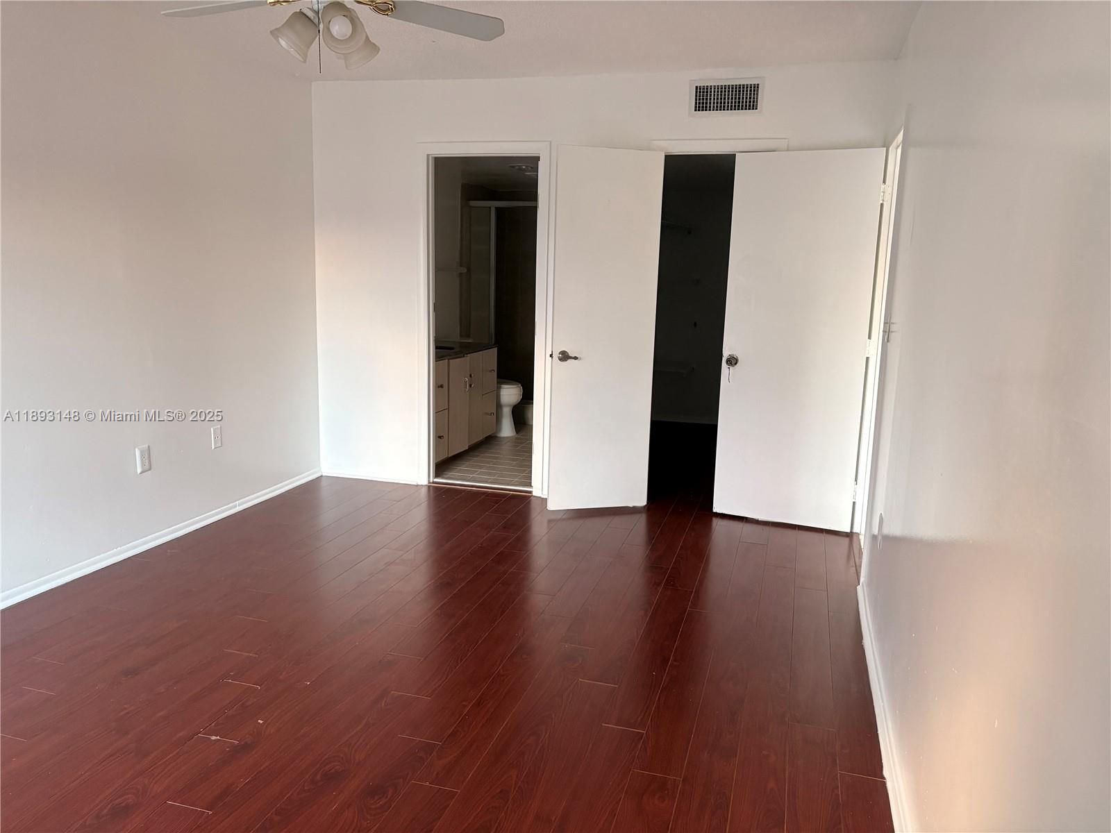 MANORS OF INVERRARY I-7 - Residential Lease