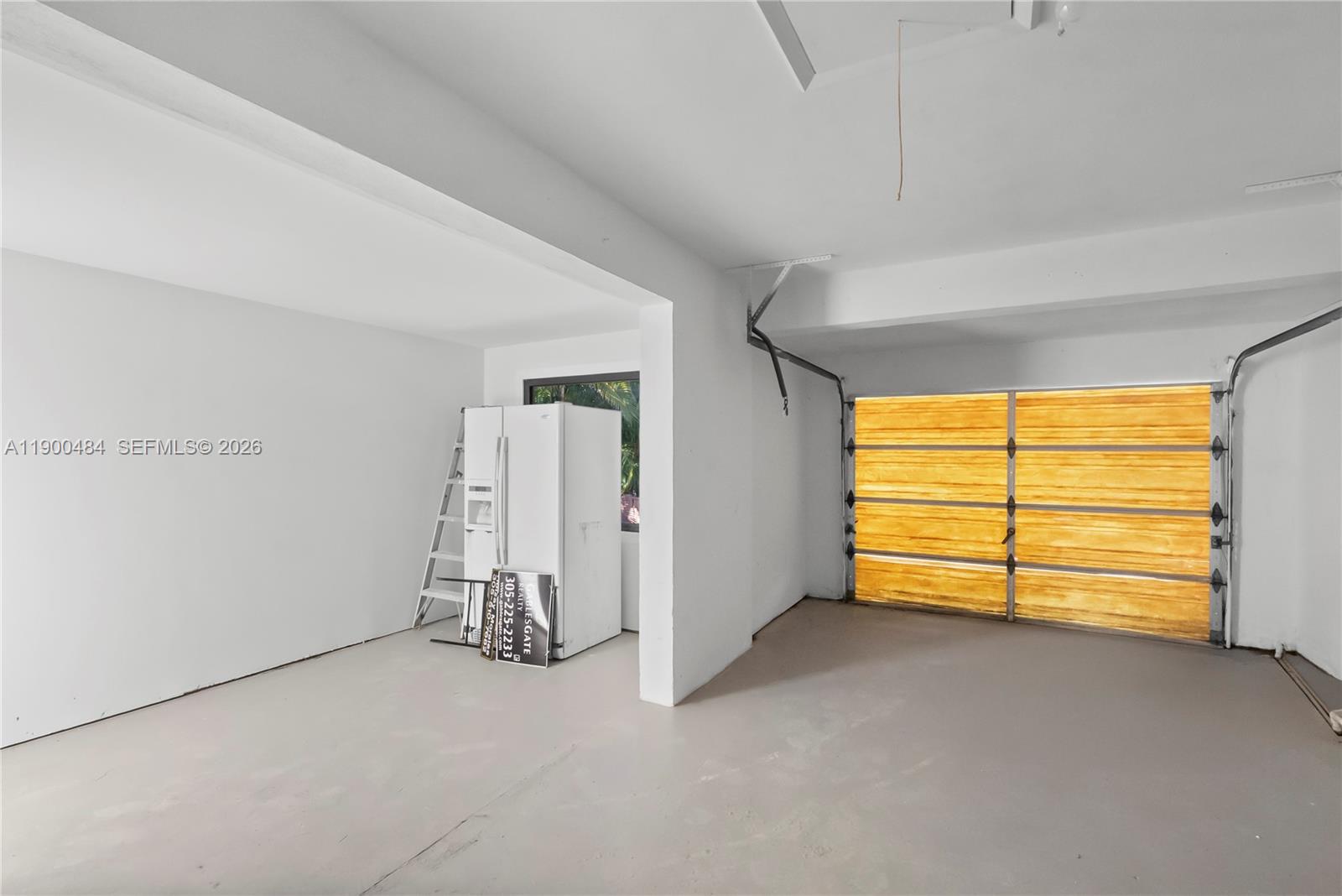 JUPITER IN THE PINES SEC - Residential