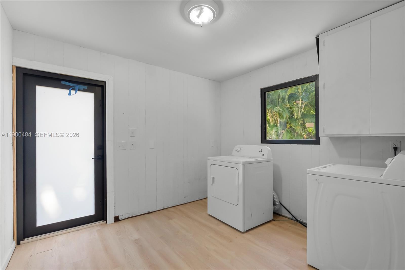 JUPITER IN THE PINES SEC - Residential