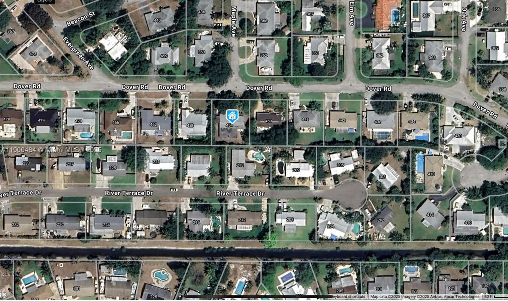 Photo of 454 Dover Rd, Jupiter, FL 33469 (MLS # A11900484)