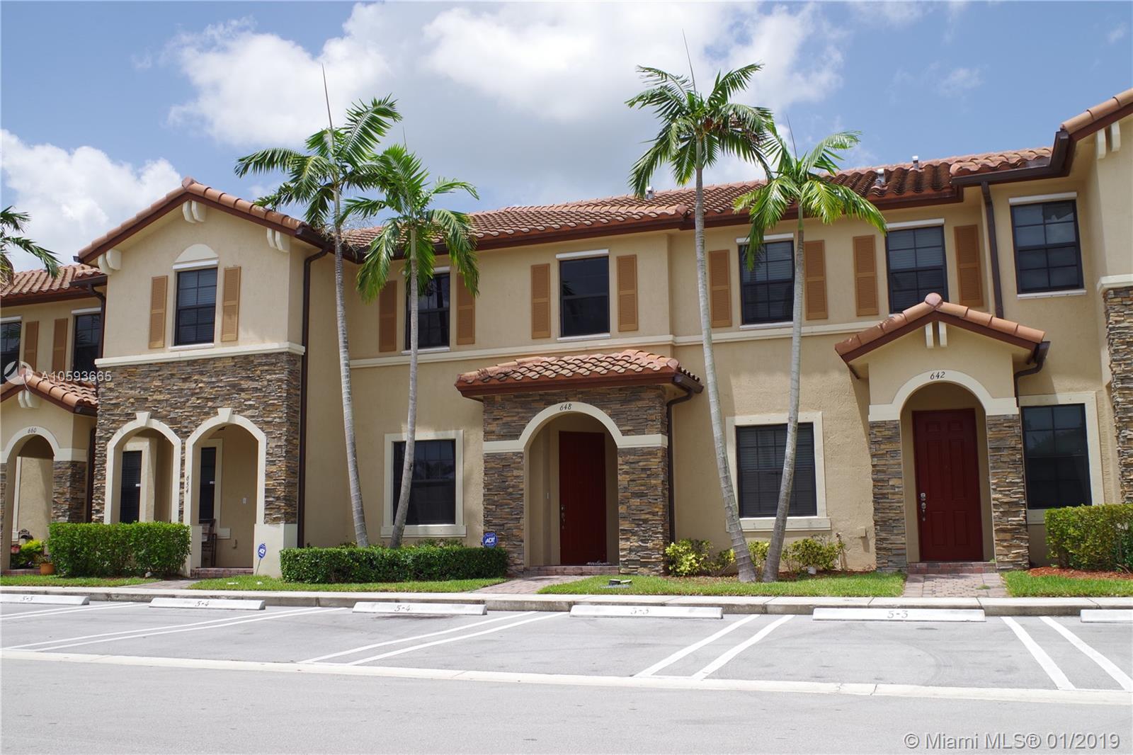 MARTINIQUE AT OASIS REPLA - Residential Lease