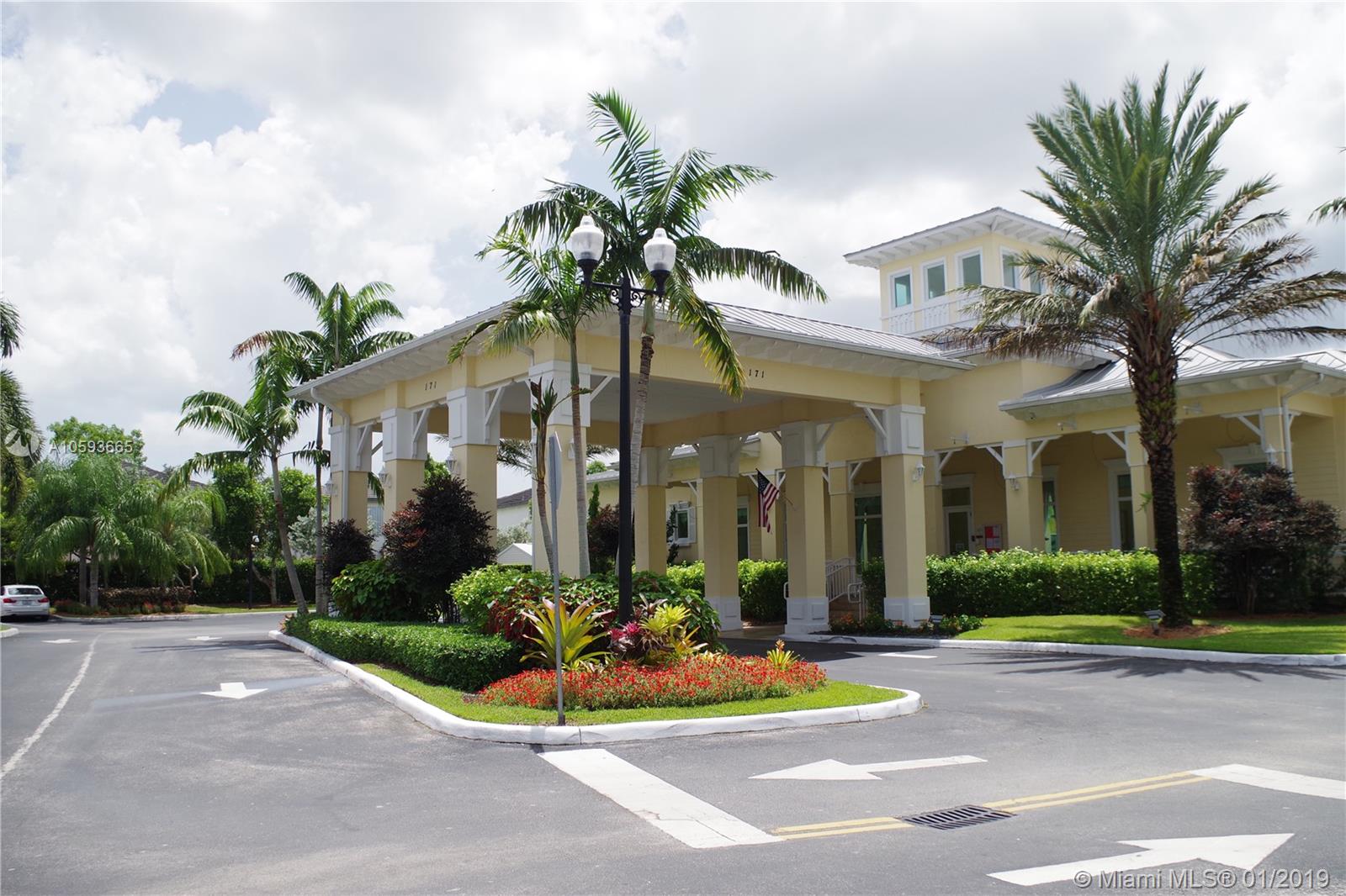 MARTINIQUE AT OASIS REPLA - Residential Lease