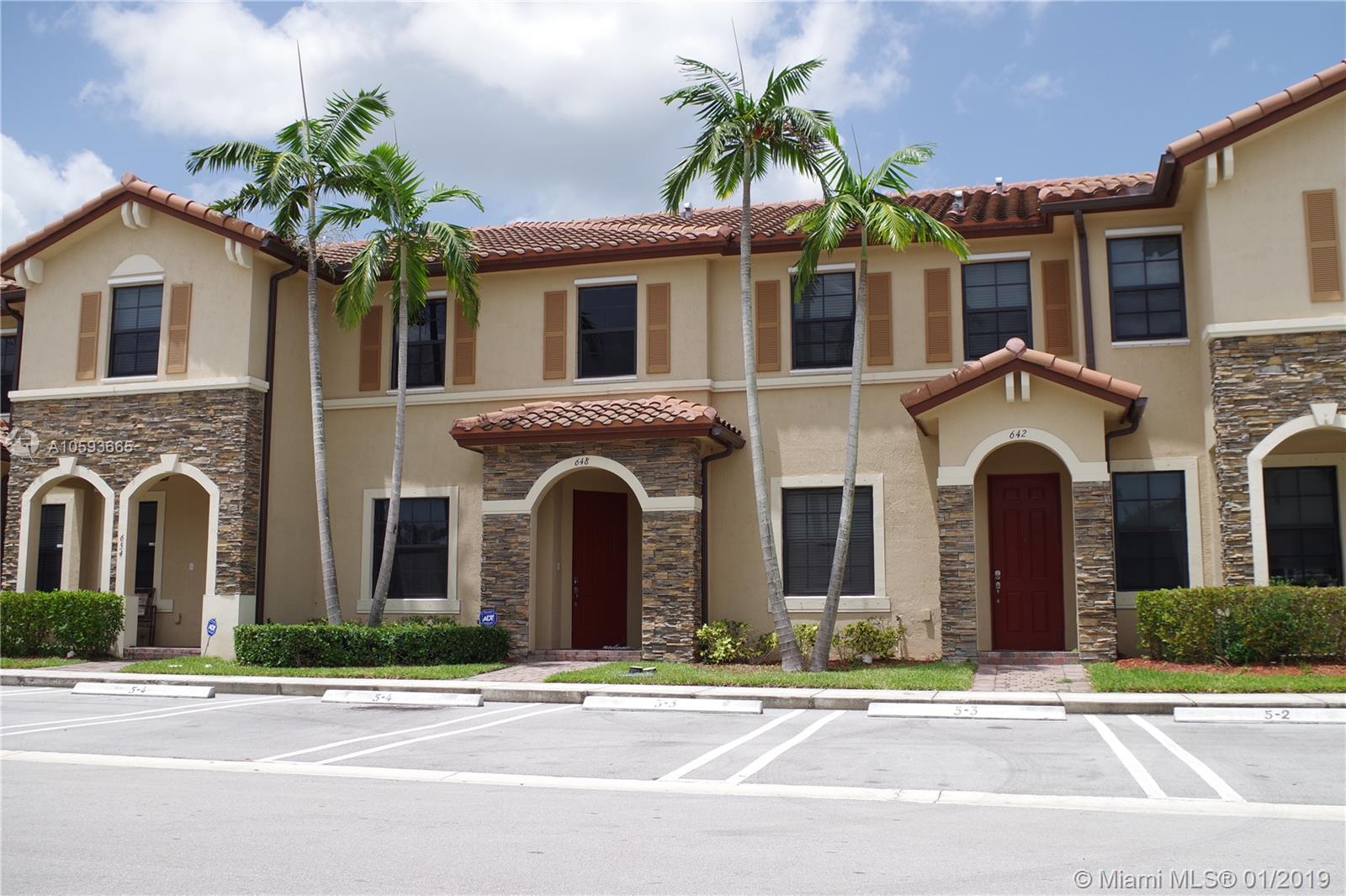 MARTINIQUE AT OASIS REPLA - Residential Lease