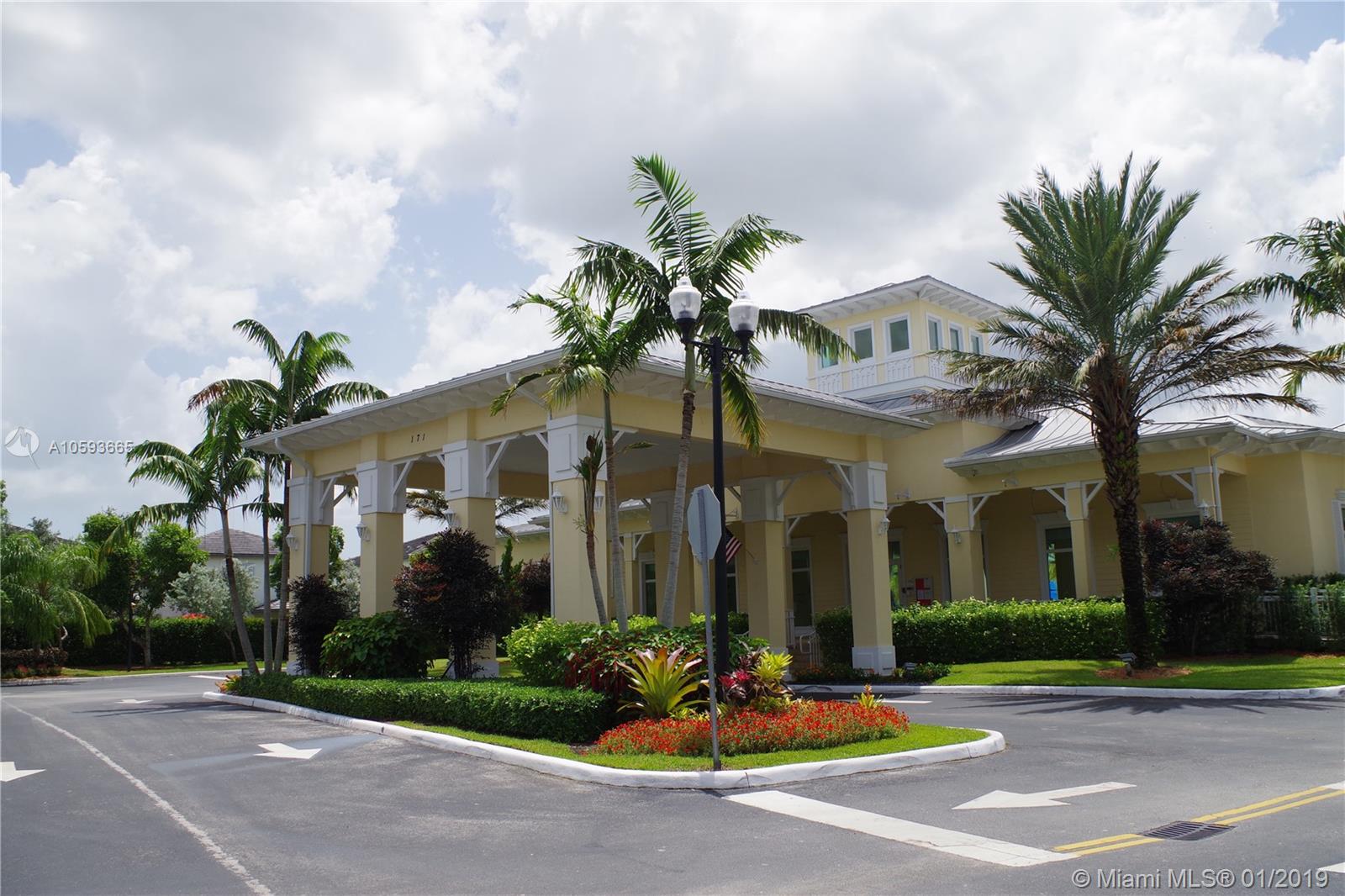 MARTINIQUE AT OASIS REPLA - Residential Lease