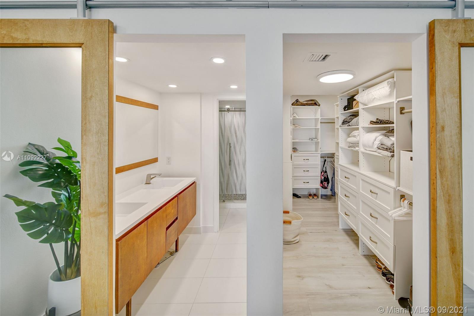 ARLEN HOUSE EAST CONDO - Residential