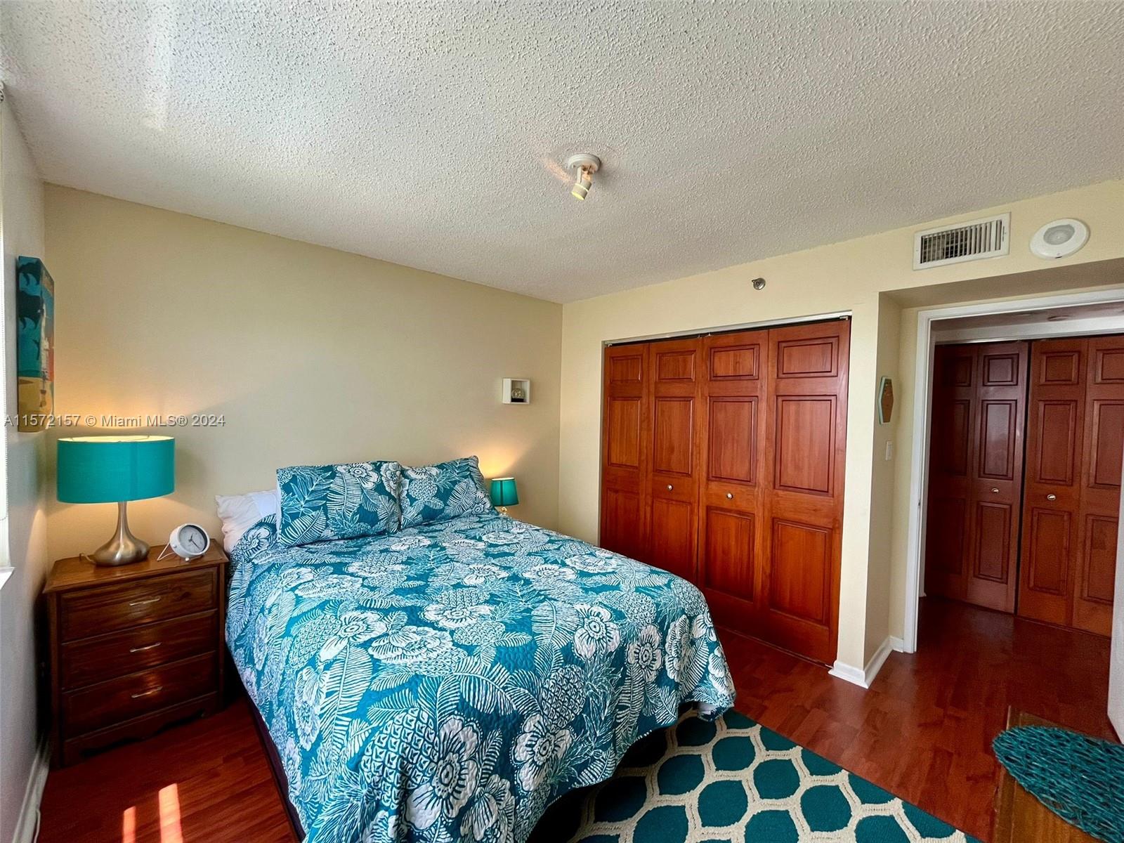 ISOLA CONDO - Residential Lease
