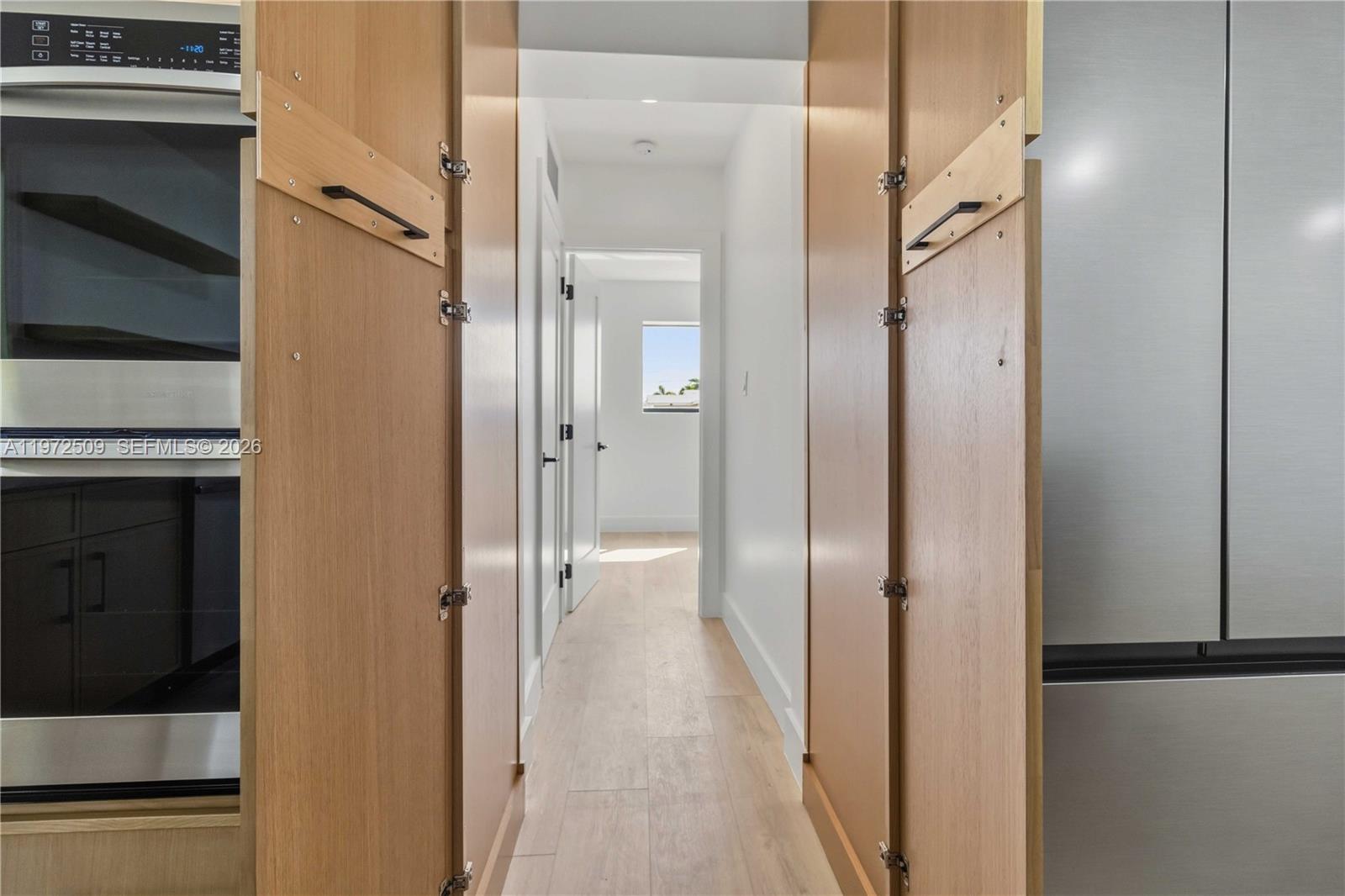 SO MIAMI HEIGHTS MANOR - Residential