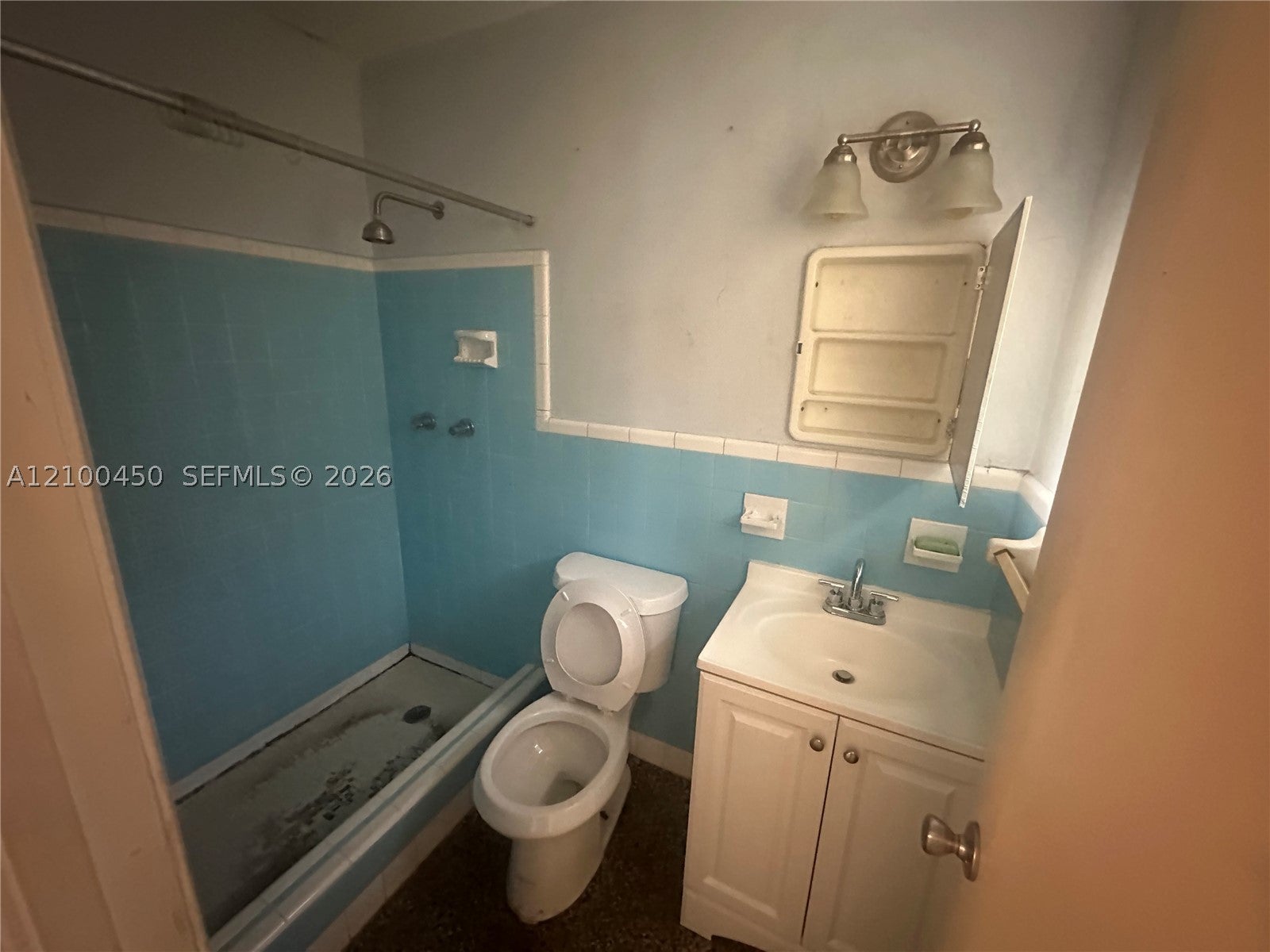 View photos, virtual tours, details... 1271 NE 32nd St 1289