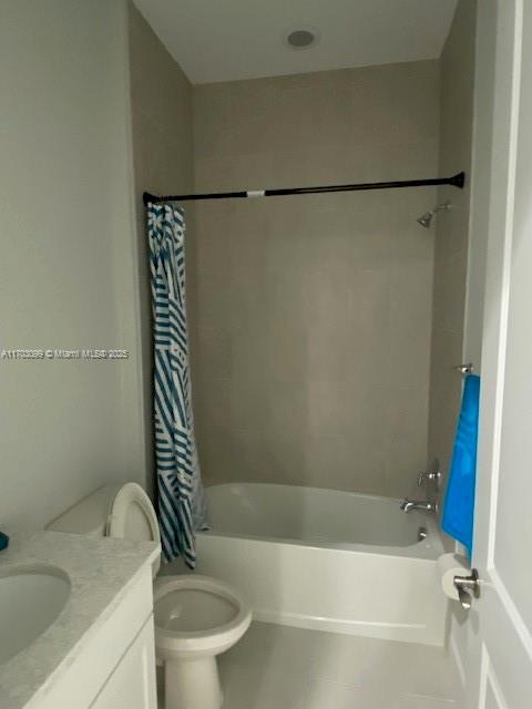 GROVES OF WESTLAKE - Residential Lease