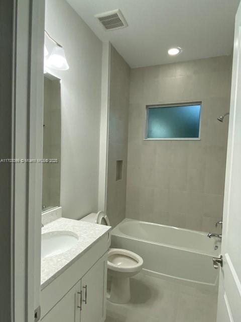 GROVES OF WESTLAKE - Residential Lease