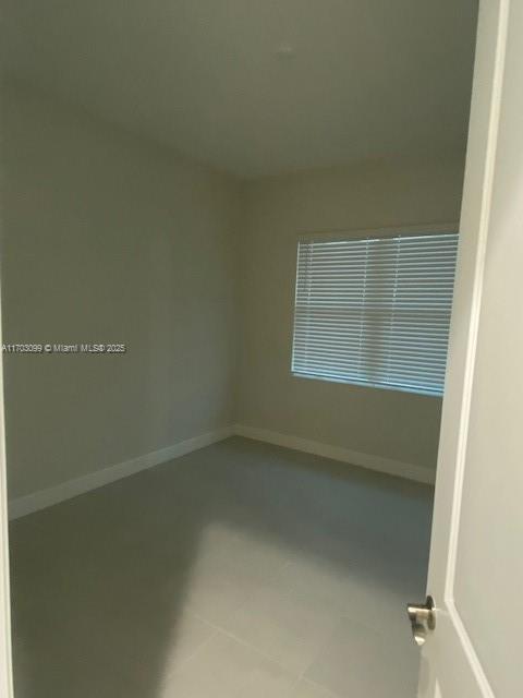 GROVES OF WESTLAKE - Residential Lease