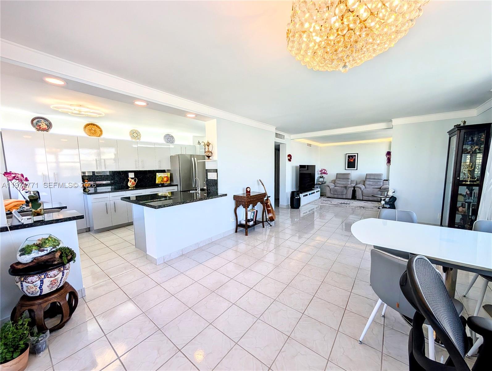 CLIFTON CONDO - Residential