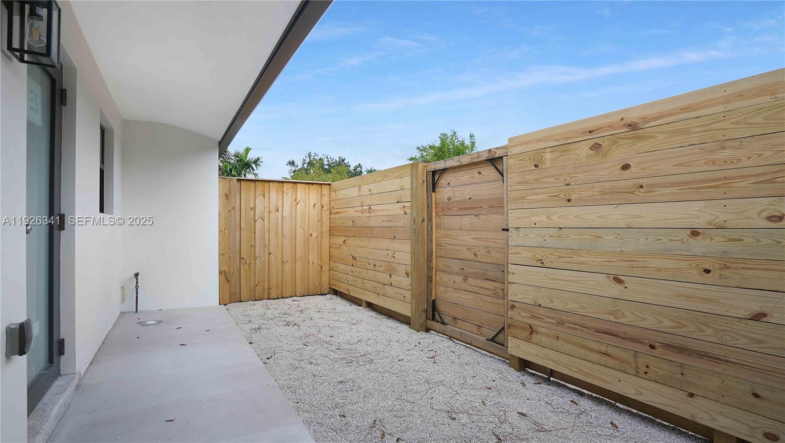 WAVERLY PLACE - Residential Lease