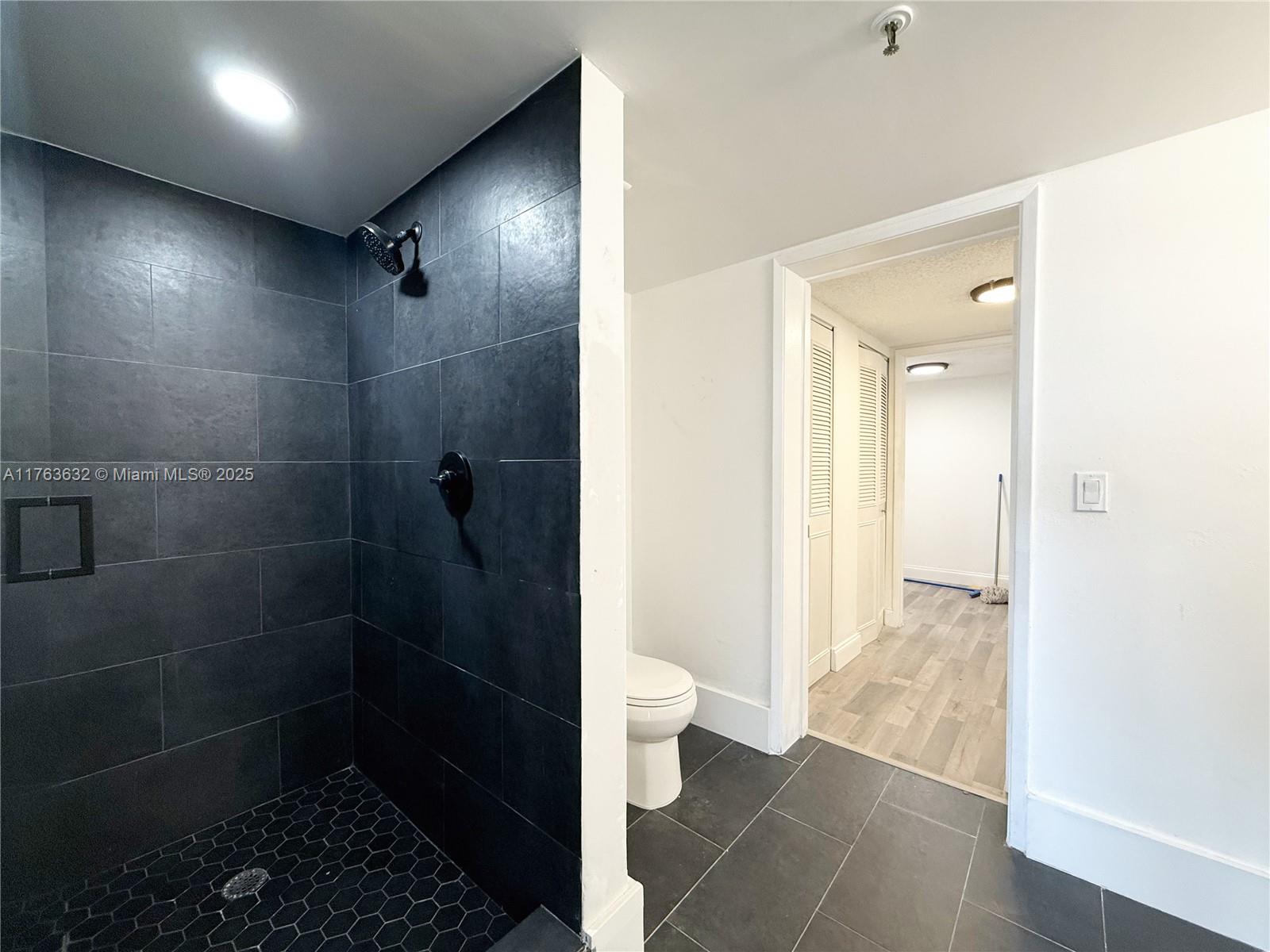 CYPRESS BEND CONDOMINIUM - Residential