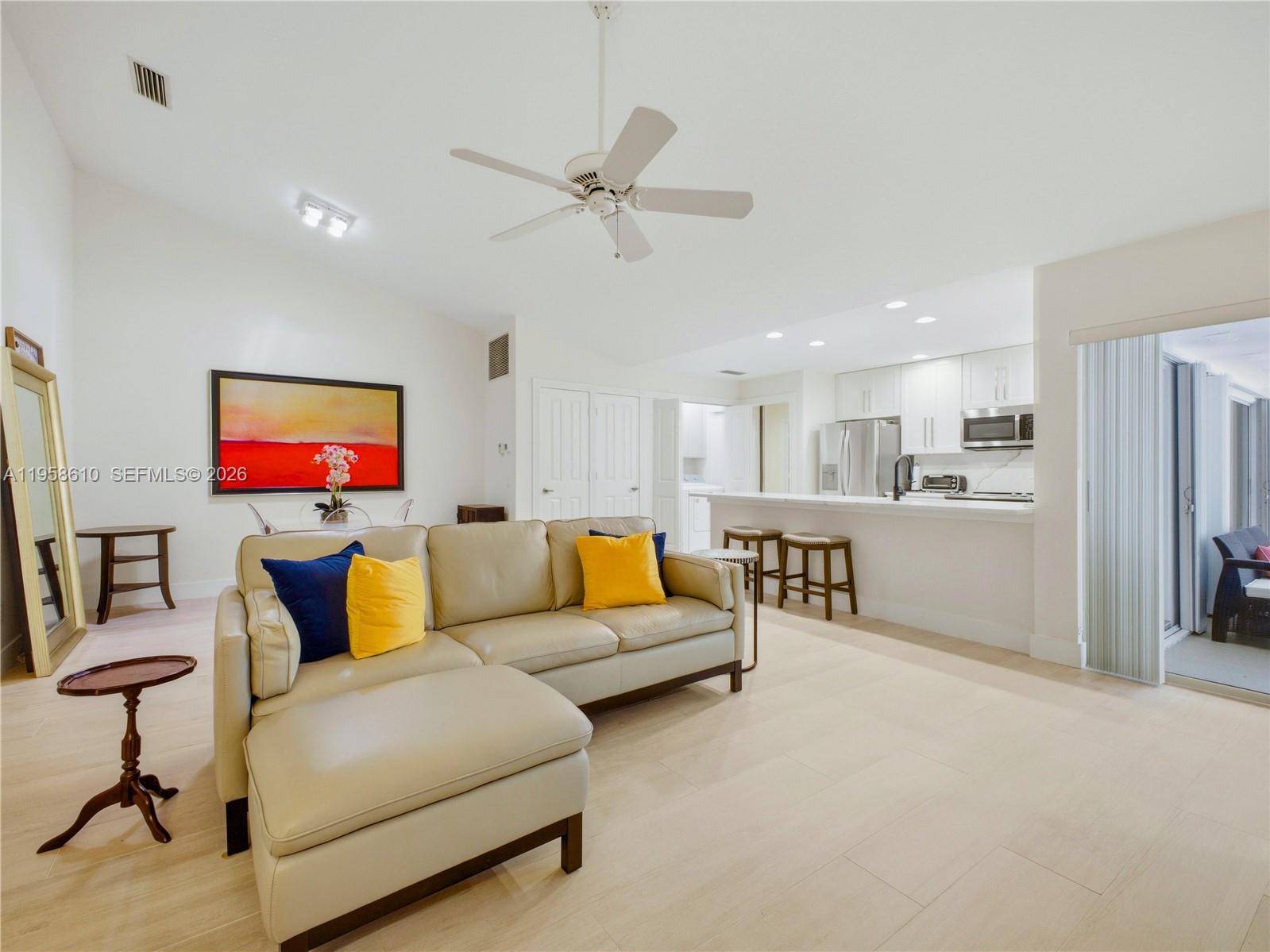 OAKS-SUNTERRACE 1 - Residential