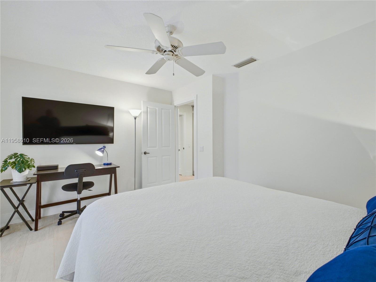 OAKS-SUNTERRACE 1 - Residential