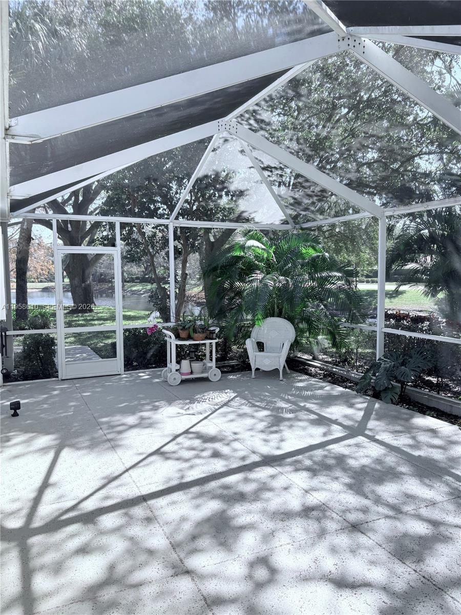 803 Silverleaf Oak Ct