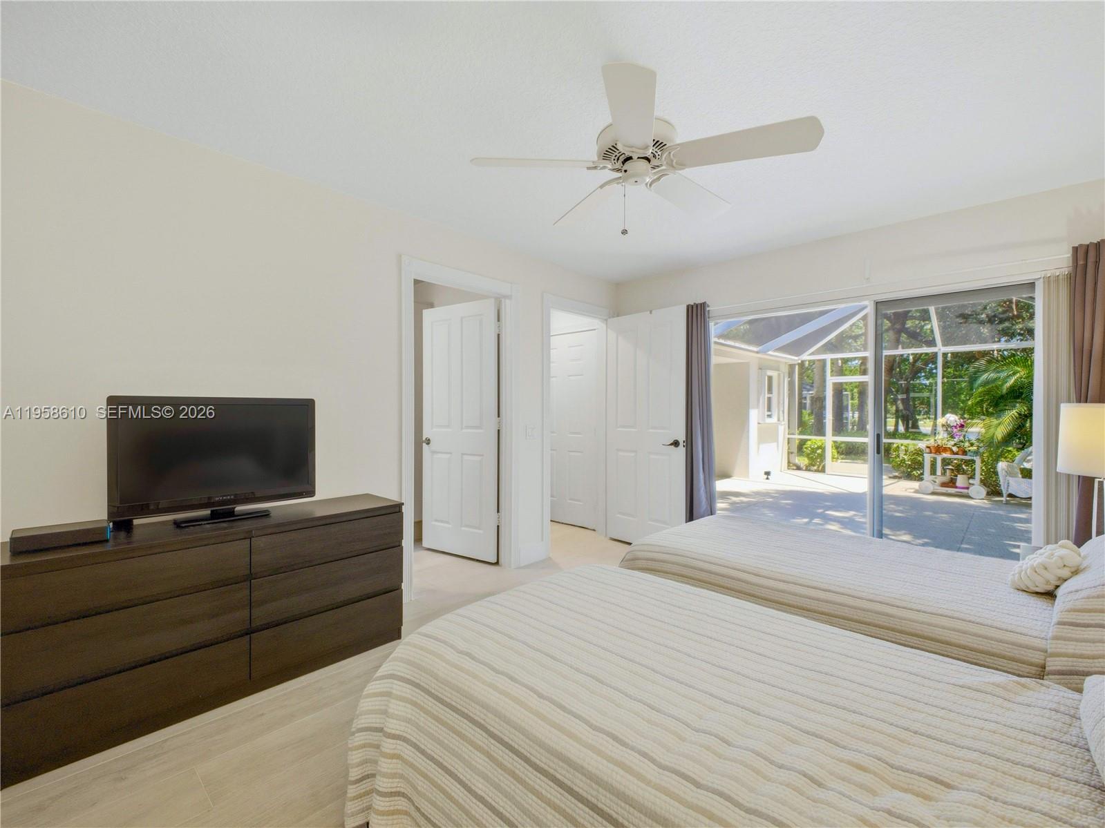 OAKS-SUNTERRACE 1 - Residential