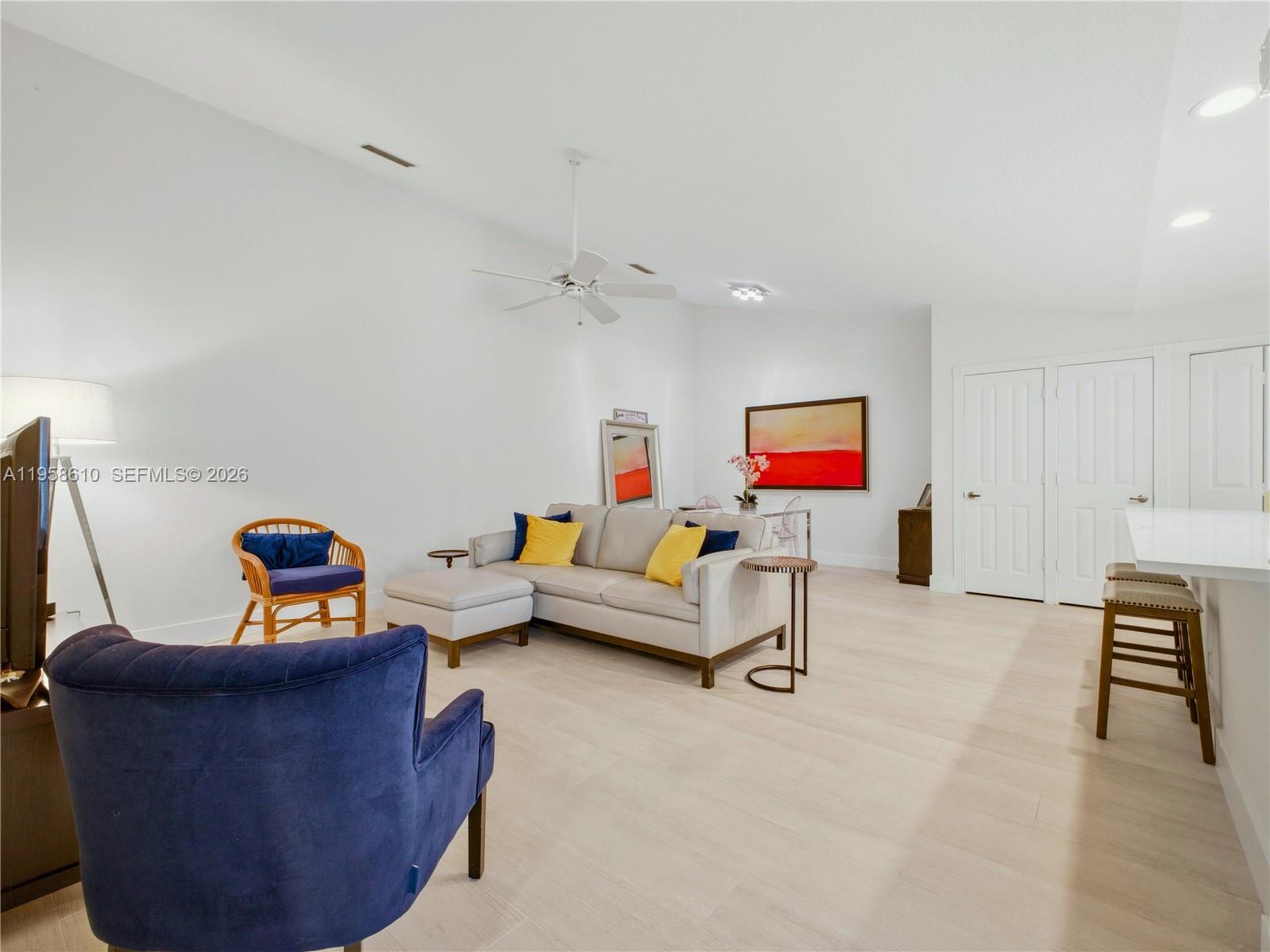 OAKS-SUNTERRACE 1 - Residential