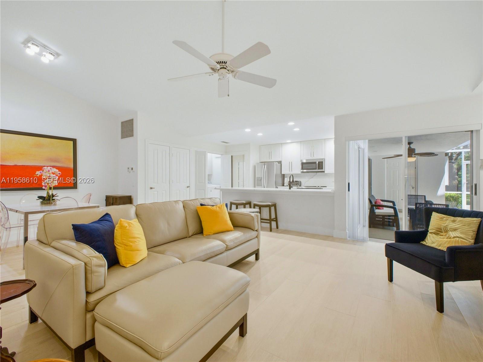 OAKS-SUNTERRACE 1 - Residential
